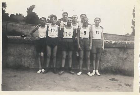 2d 19 Jean Contenté 10 Samuel Biegacz 17 Bernard Biegacz basket collège de garçon